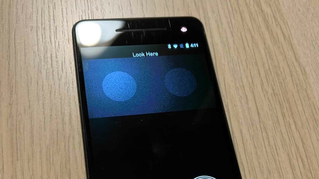 Aparece un Google Pixel 2 con reconocimiento de iris, así podría haber cambiado Android