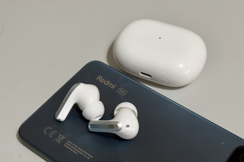 como-configurar-tus-auriculares-xiaomi-para-usarlos-con-el-iphone
