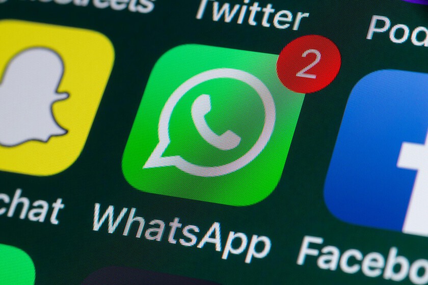 Llegan más cambios a WhatsApp: oculta y protege los chats de tu móvil Xiaomi con huella dactilar