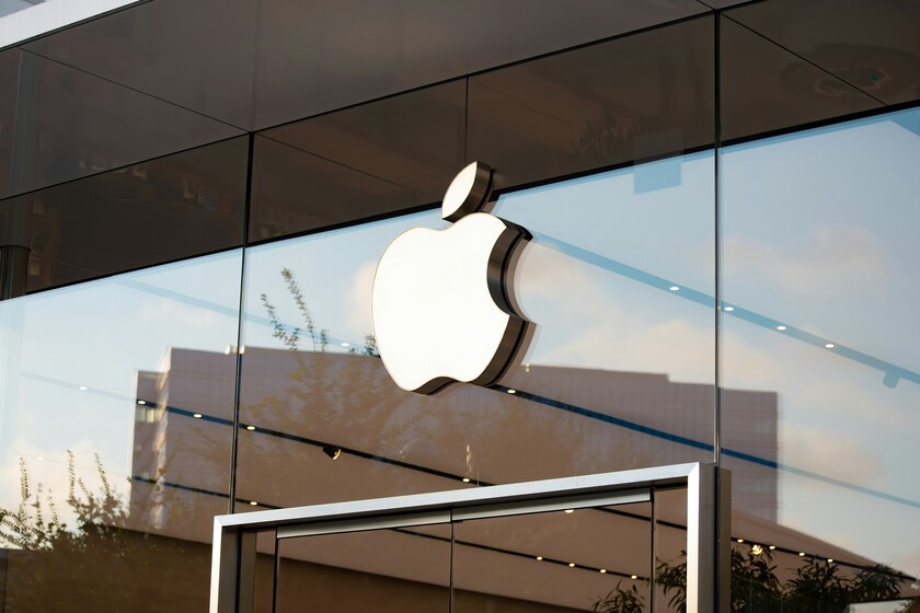 Estados Unidos demanda a Apple por monopolio ilegal. Hoy comienza una larga batalla legal que compromete al iPhone e iOS